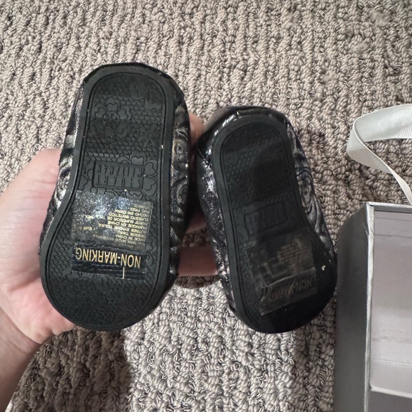 Stuart Weitzman Black Shoes - Picture 4 of 4